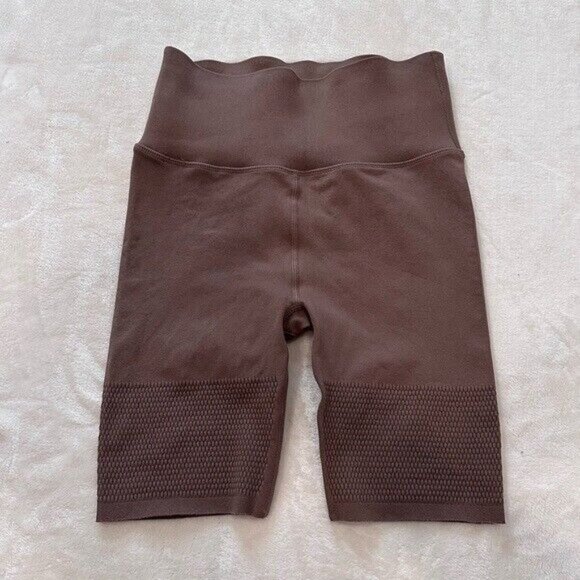 Fabletics SculptKnit High-Waisted Short in Dark Warm Grey Size Small - Picture 2 of 12